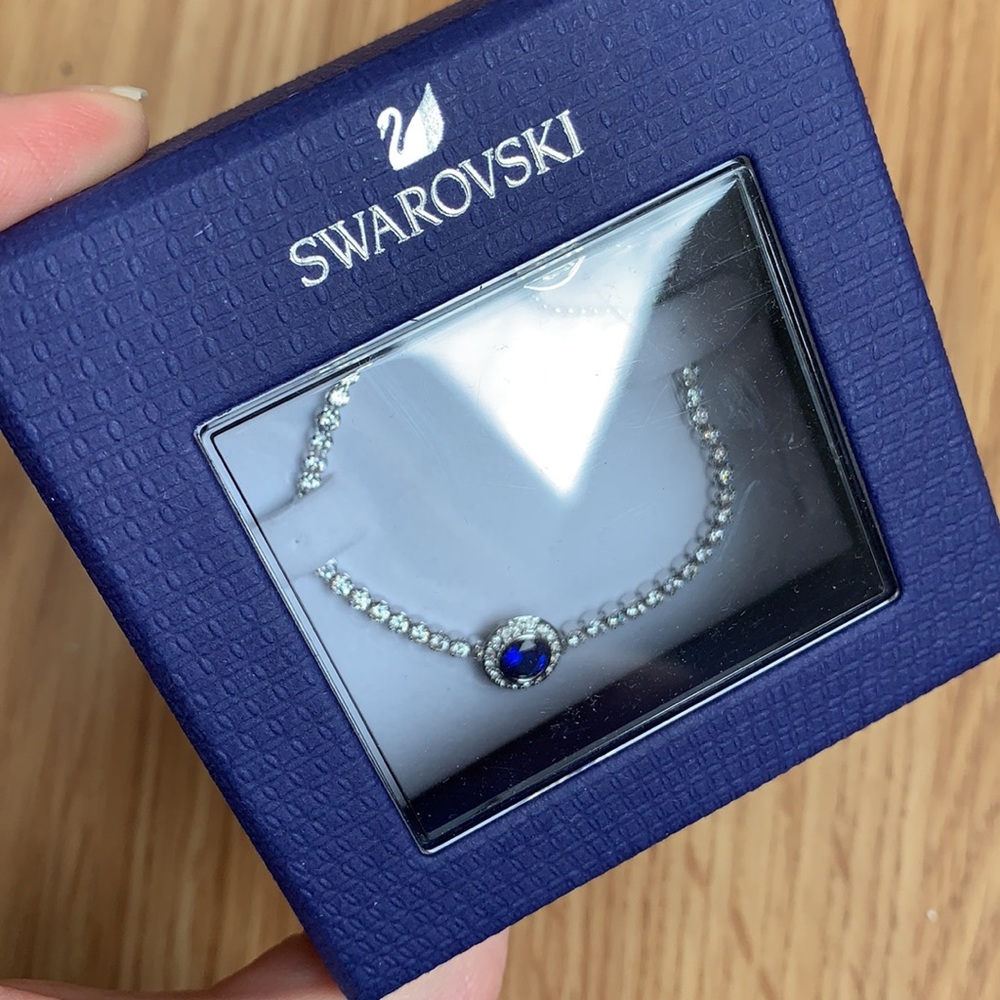 NIB adjustable rhodium plated Swarovski crystal bracelet